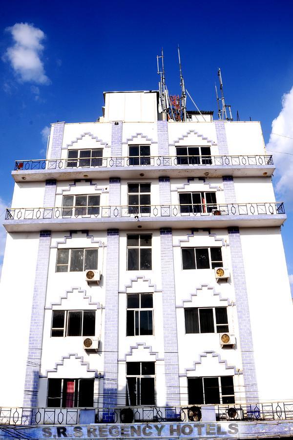 Srs Regency Hotel Anantapur Εξωτερικό φωτογραφία